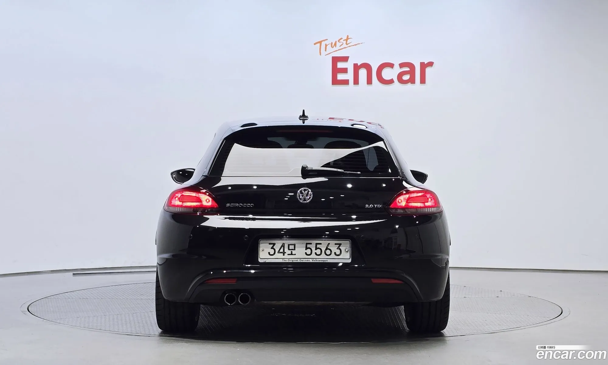 Volkswagen Scirocco 20 Tdi R-Line - фотография 12139019