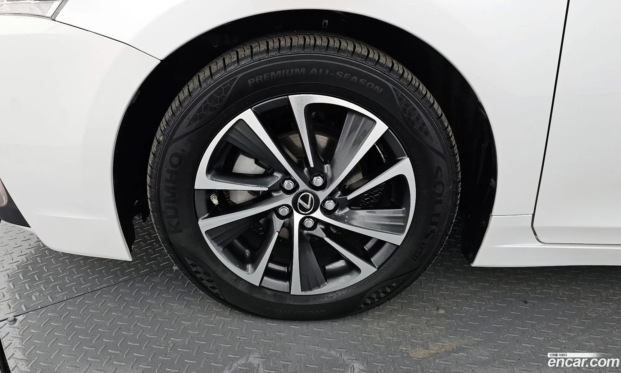 Lexus Ct200H 18 Supreme Zwa10 - фотография 6348801