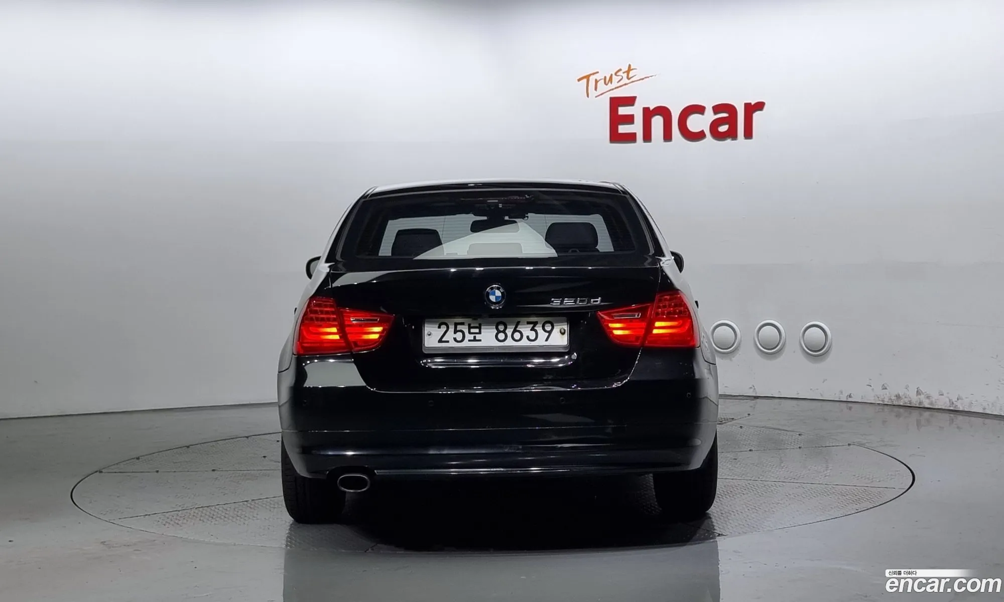 BMW 3 Series E90 320D Sedan - фотография 15311291