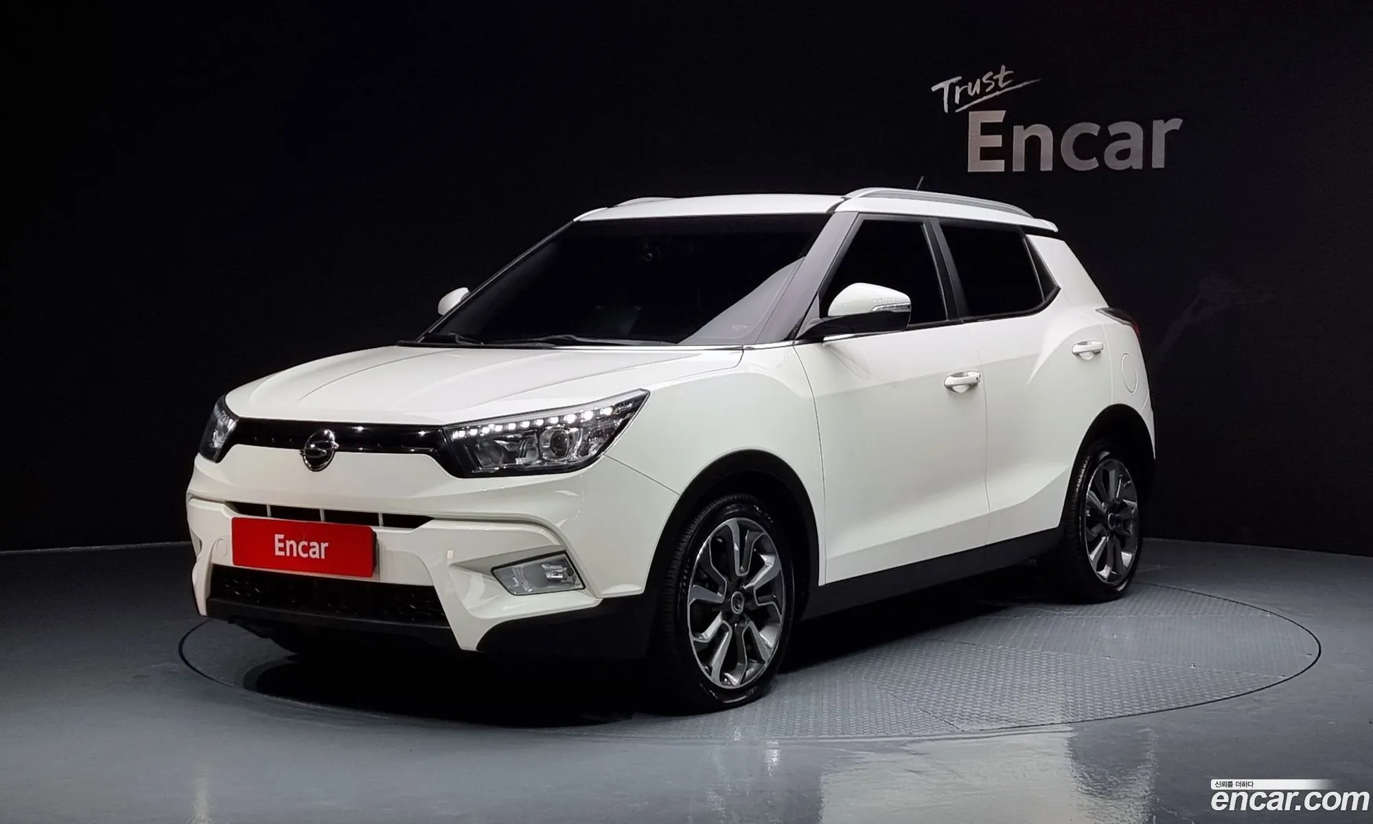Kg Mobility Ssangyong Tivoli Diesel Lx 2Wd - фотография 8017592