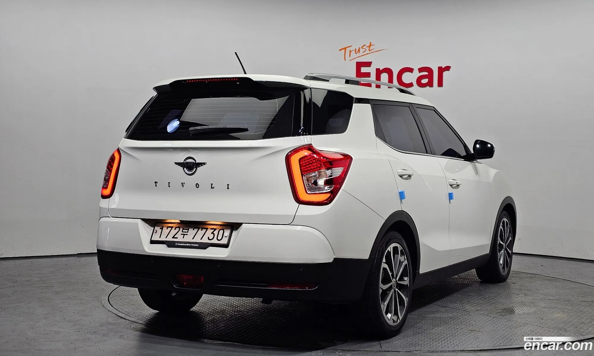 Kg Mobility Ssangyong Tivoli Air Diesel Ix 2Wd - фотография 8017581