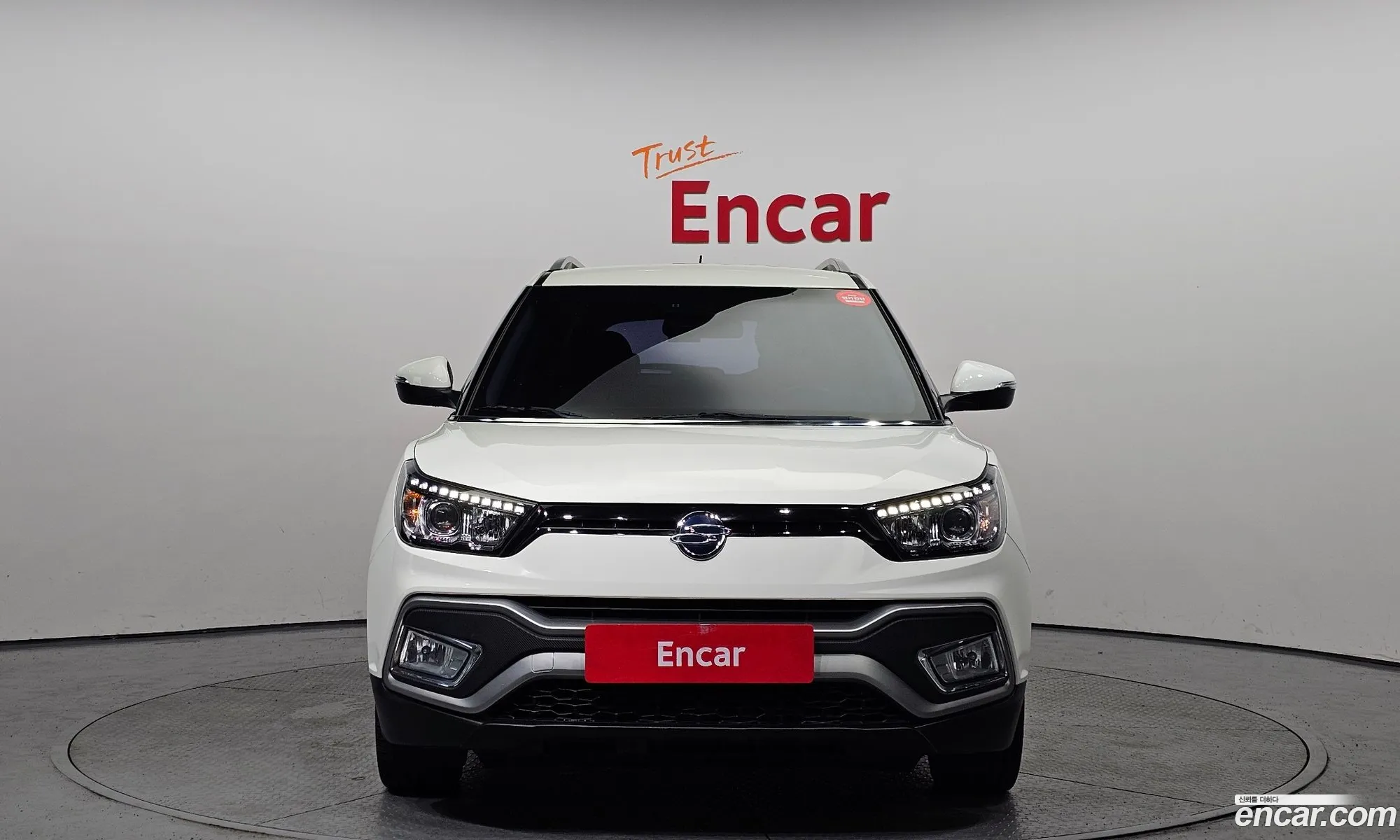 Kg Mobility Ssangyong Tivoli Air Diesel Ix 2Wd - фотография 8017582