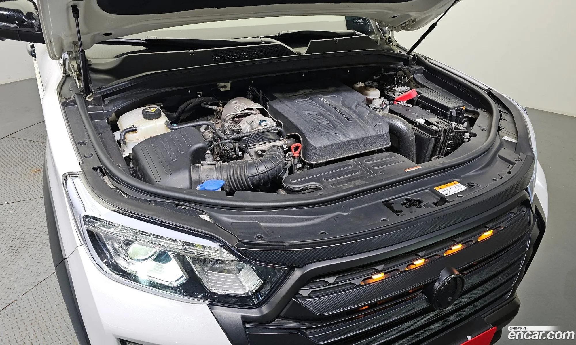 Kg Mobility Ssangyong The New Rexton Sports Khan Diesel 22 4Wd Noblesse - фотография 8302098