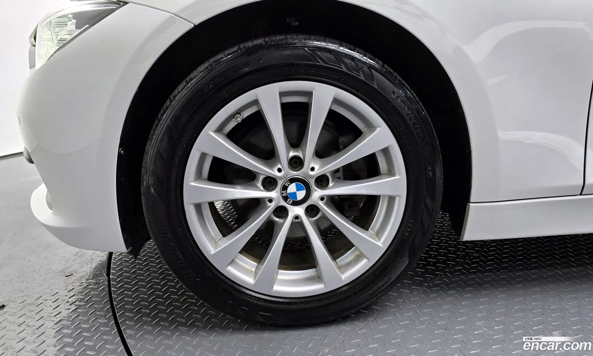 BMW 3 Series F30 320D - фотография 15366645