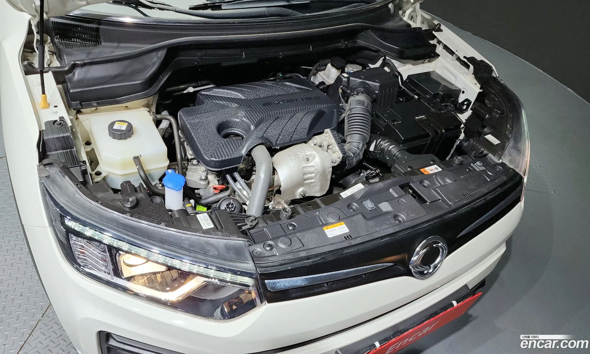Kg Mobility Ssangyong Very New Tivoli Diesel 16 2Wd V3 - фотография 8026747