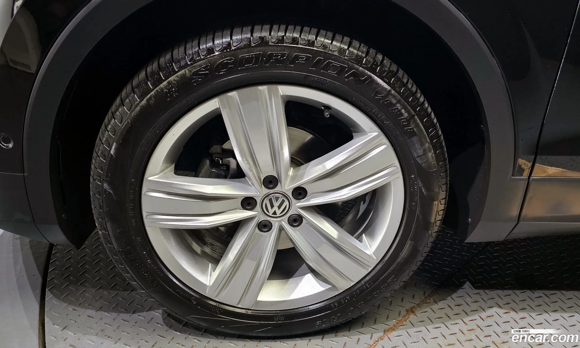 Volkswagen Tiguan 2Nd Generation 20 Tdi 4Motion Prestige - фотография 12138996