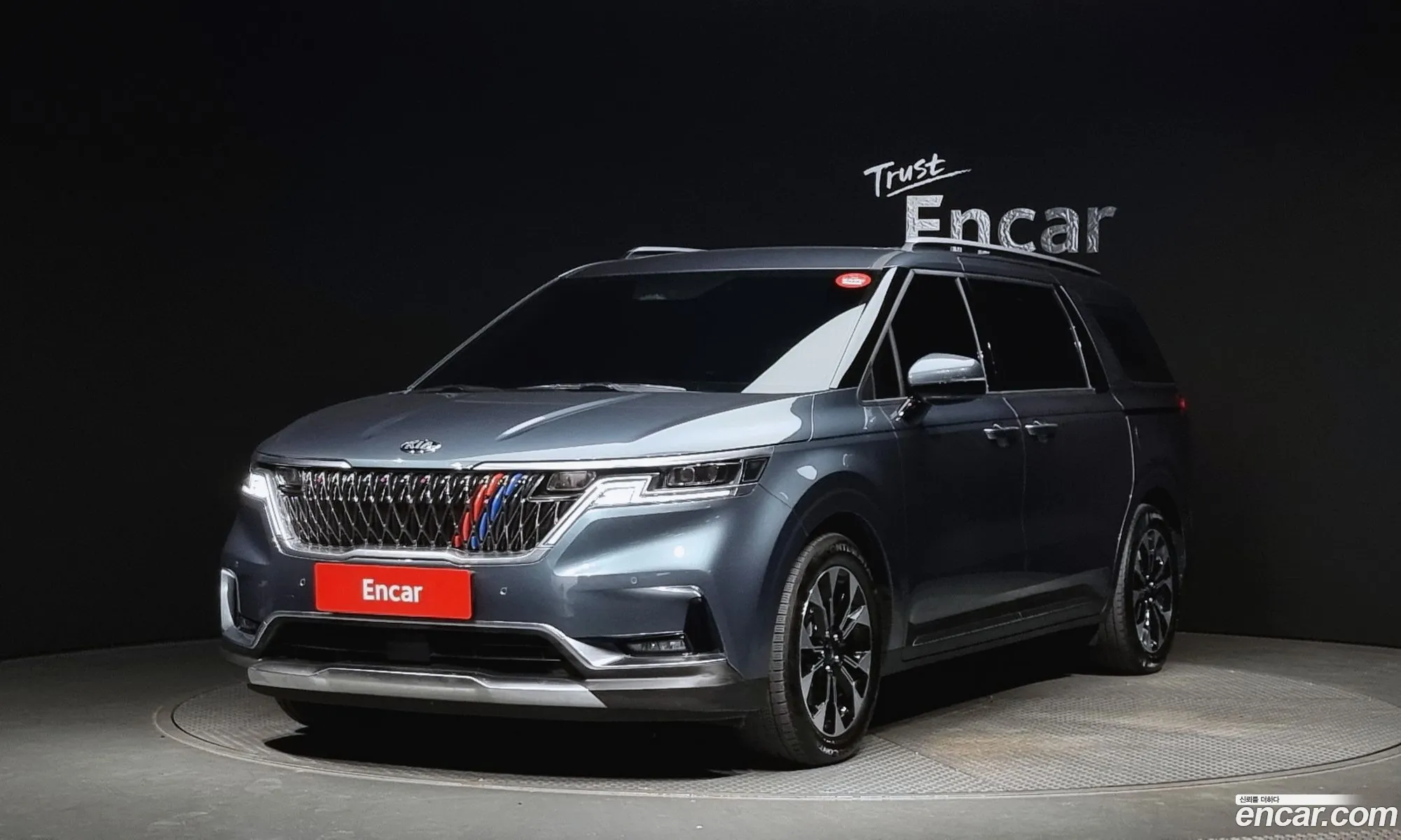 Kia Carnival 4Th Generation 9-Seater Signature - фотография 1696794