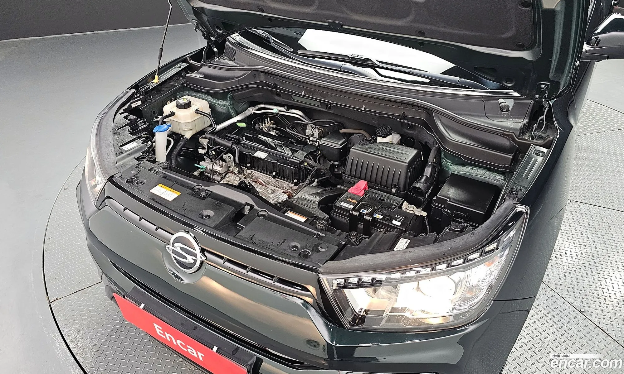 Kg Mobility Ssangyong Tivoli Armor Vx 2Wd - фотография 8026722