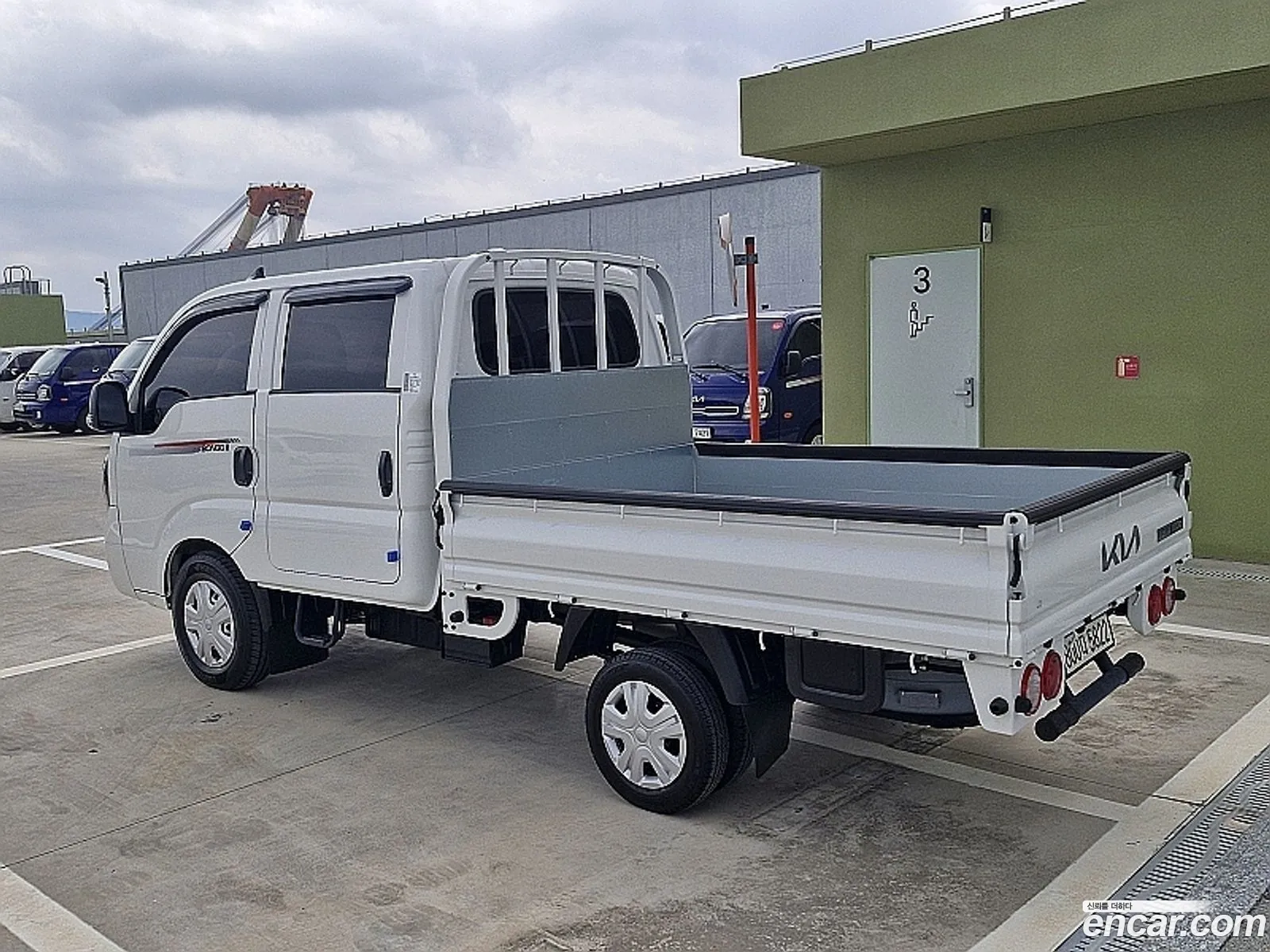 Kia Asia The New Bongo Iii Cargo Truck 1 Ton Double Cab Lpg - фотография 7007