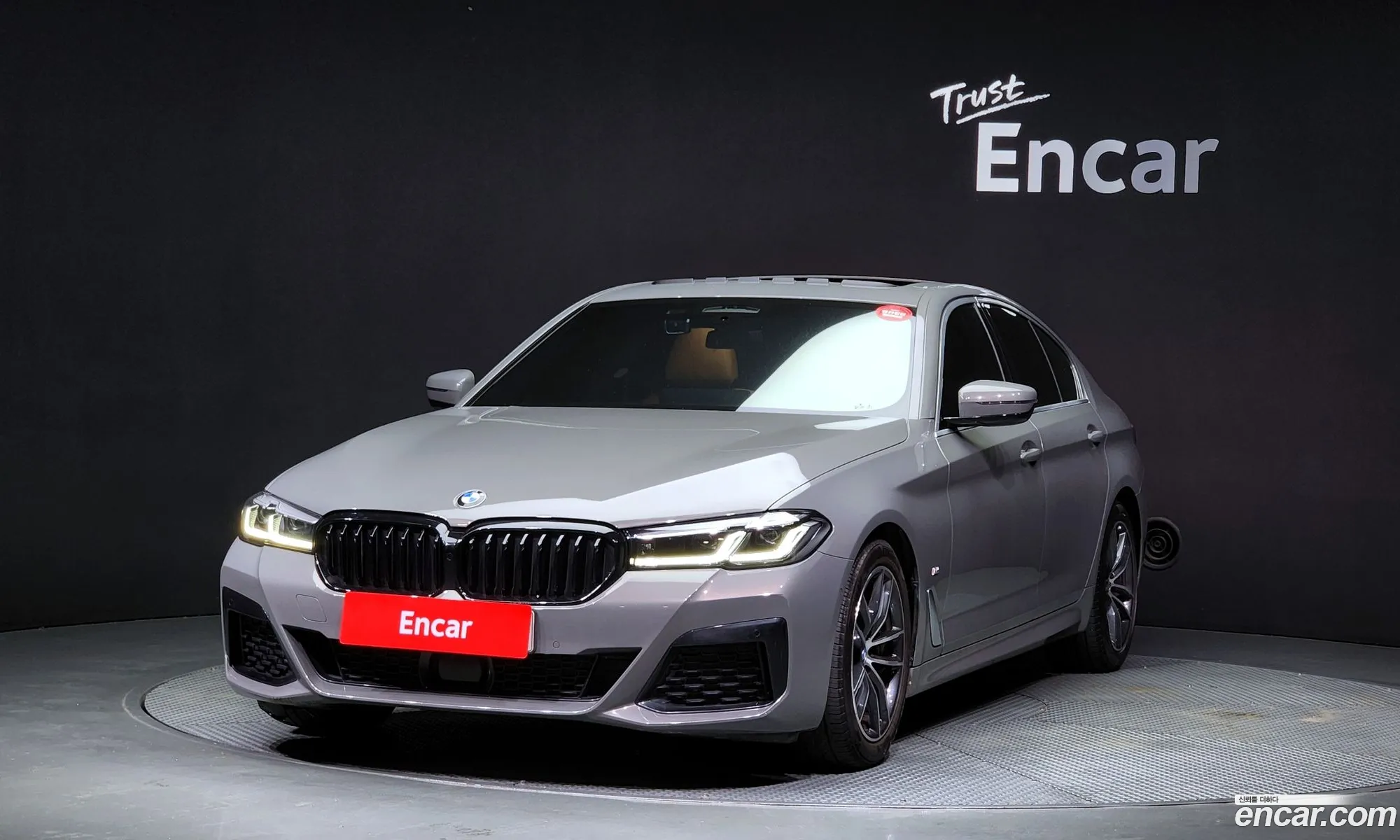 BMW 5 Series G30 520I M Sports - фотография 15440206