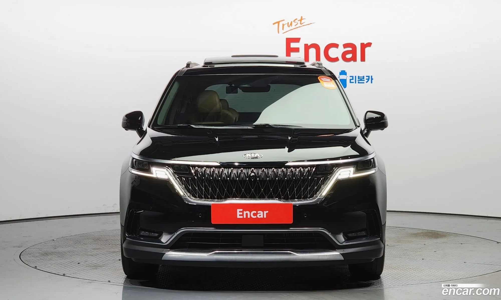 Kia Carnival 4Th Generation 9-Seater Signature - фотография 19213480