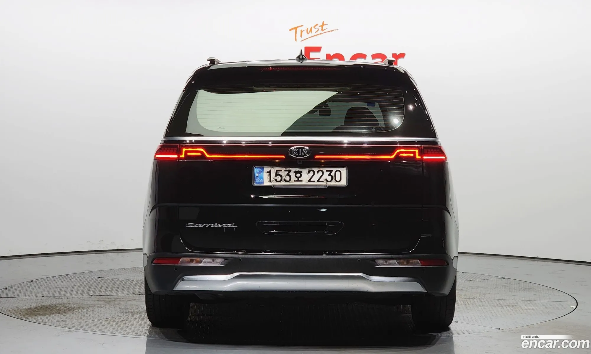 Kia Carnival 4Th Generation 9-Seater Signature - фотография 19213481