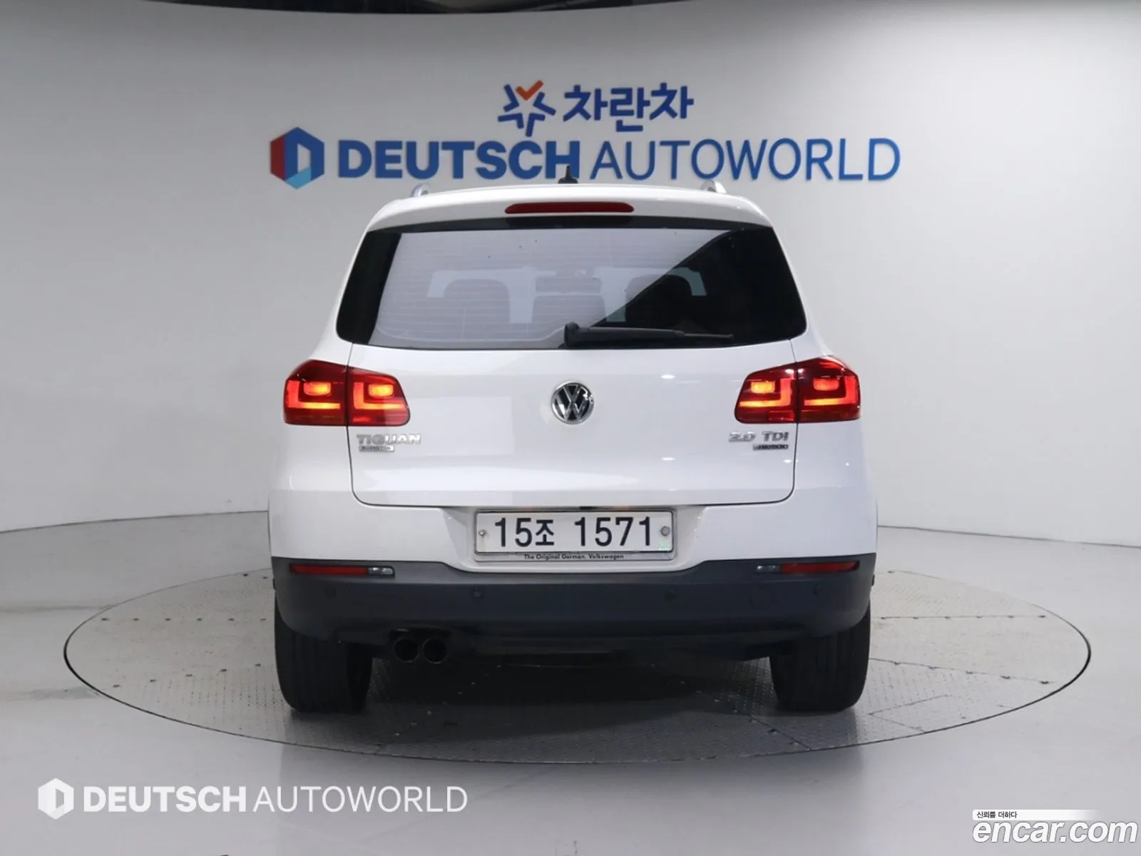 Volkswagen New Tiguan 20 Tdi Premium 5N - фотография 12143080