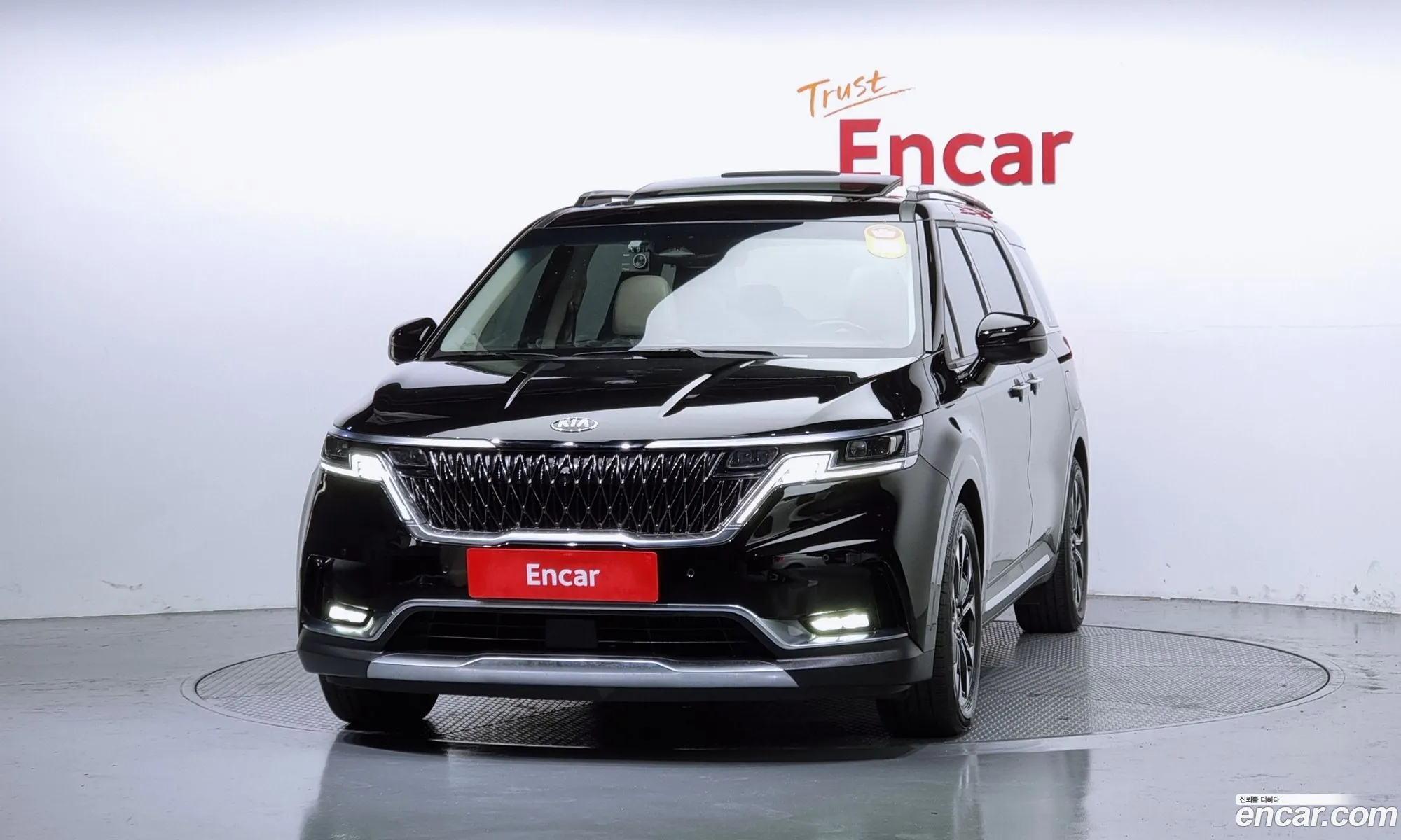 Kia Carnival 4Th Generation 9-Seater Signature - фотография 18810944