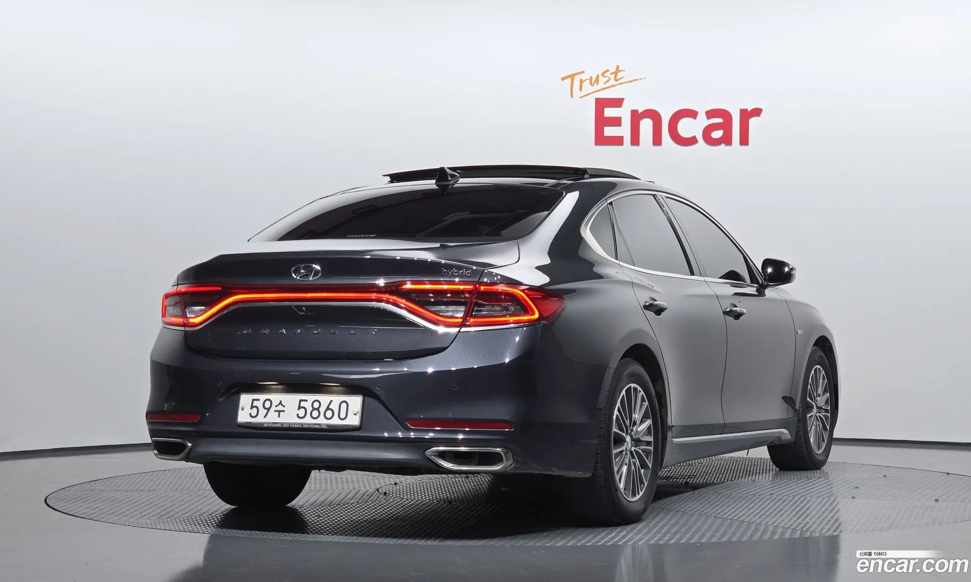 Hyundai Grandeur Ig Hybrid Exclusive - фотография 1923561