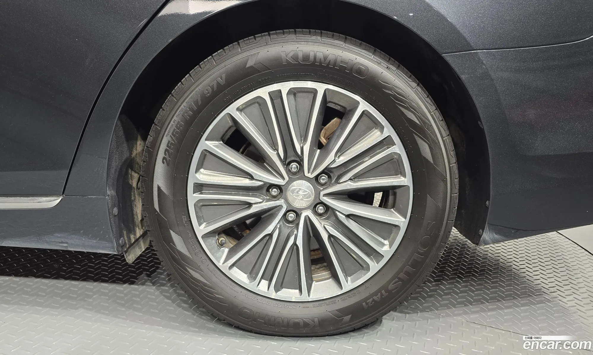 Hyundai Grandeur Ig Hybrid Exclusive - фотография 1923564