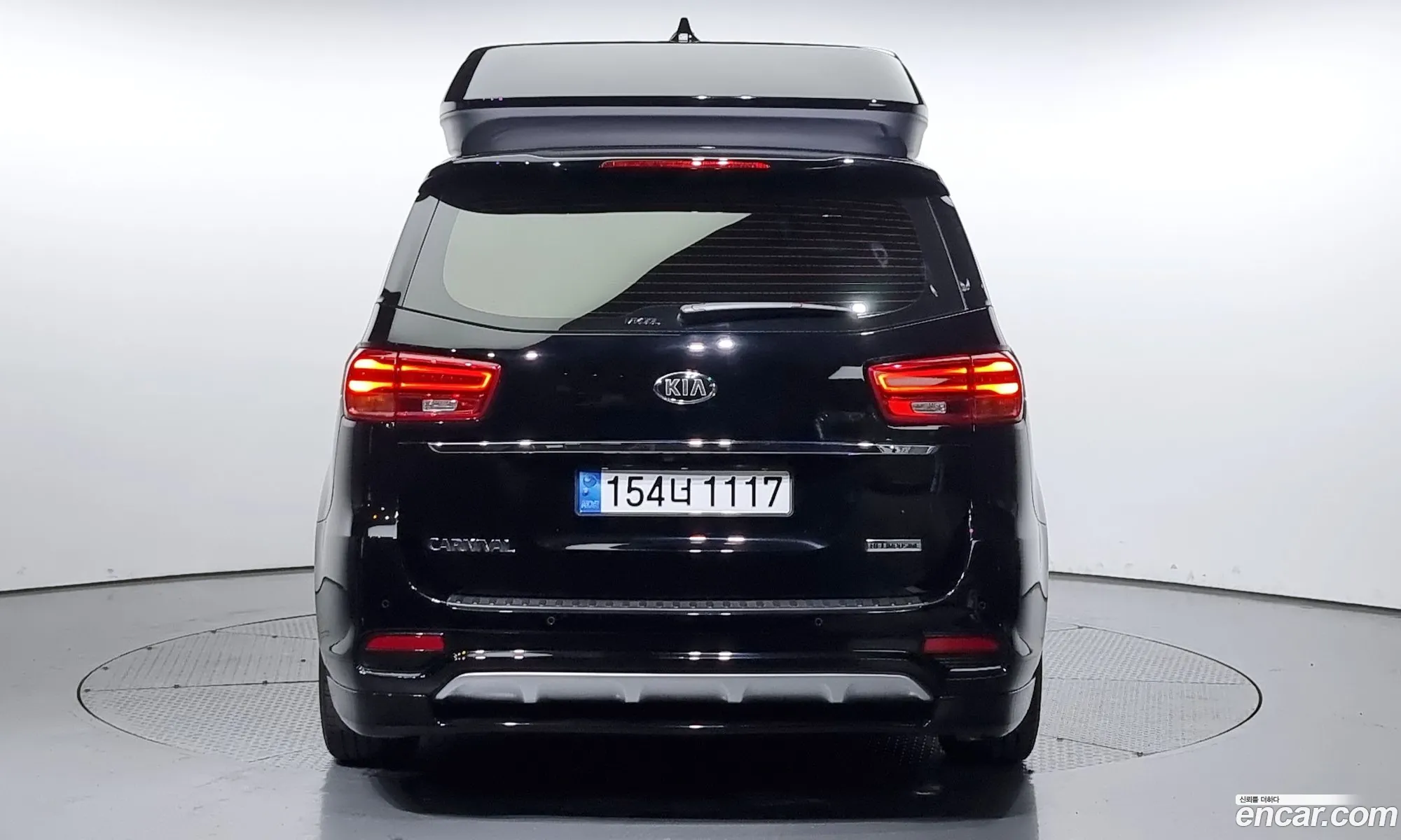 Kia The New Carnival 9-Seater High Limousine Noblesse Special - фотография 1684478