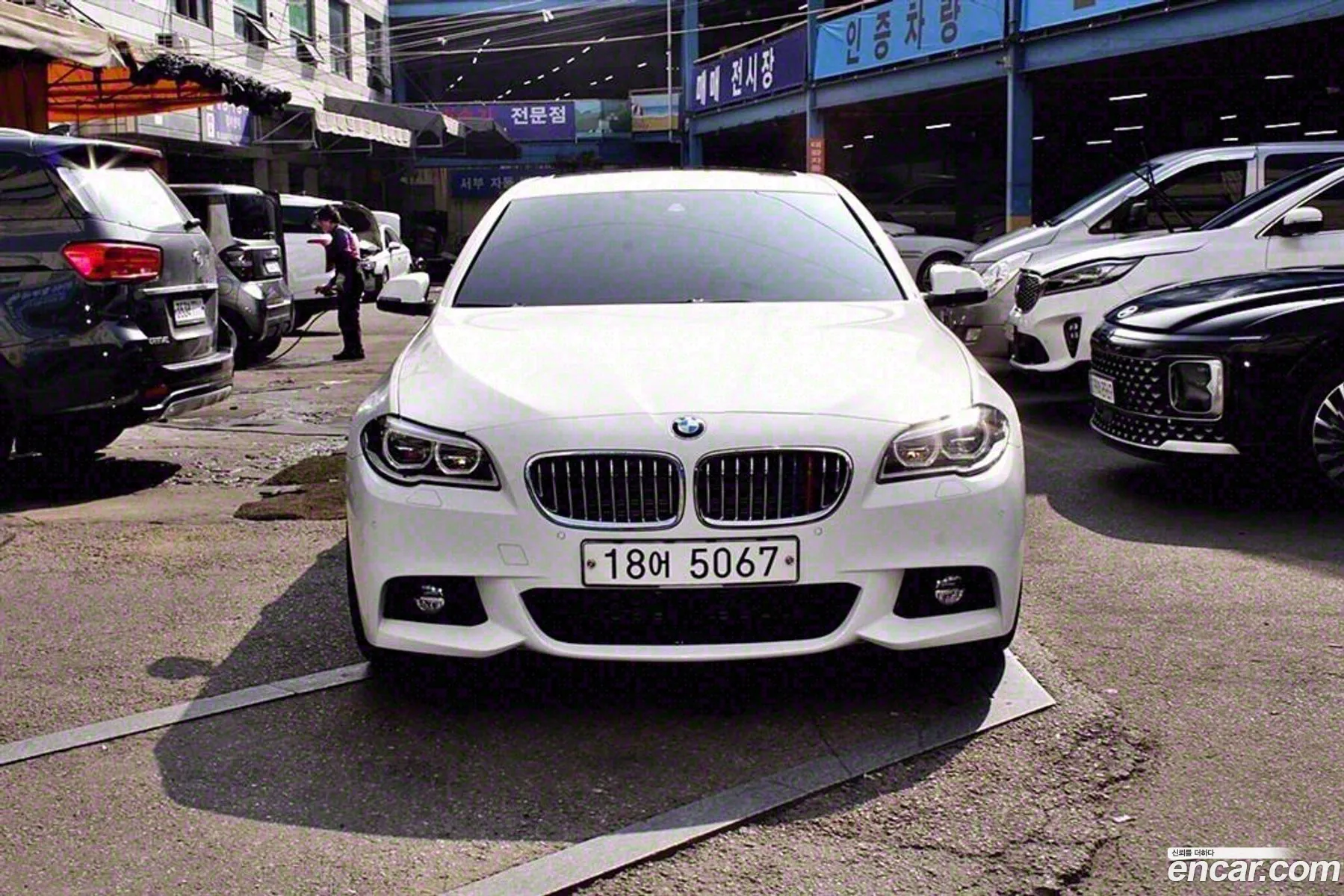BMW 5 Series F10 528I M Aerodynamic Special Edition - фотография 15296332