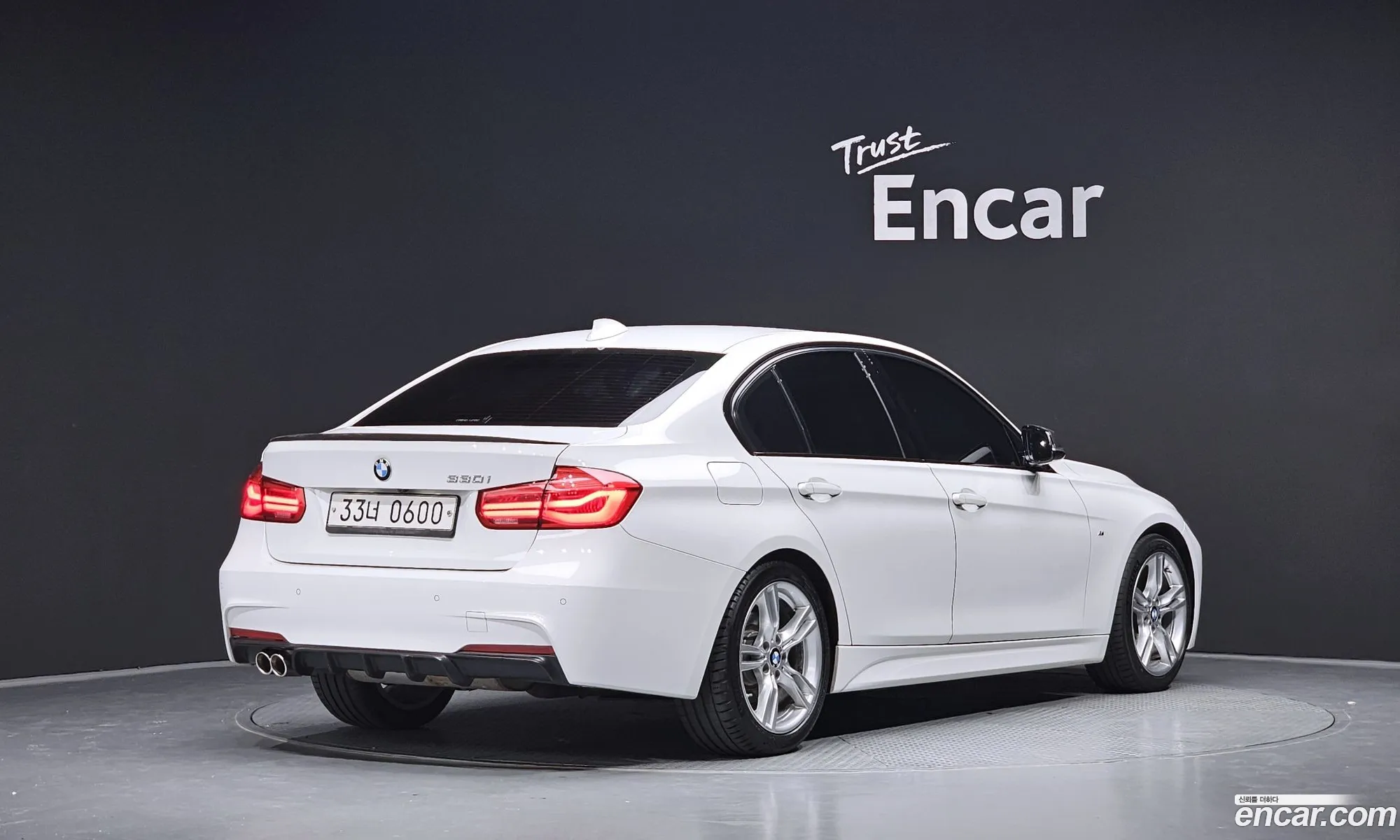 BMW 3 Series F30 320I M Sports - фотография 15296393