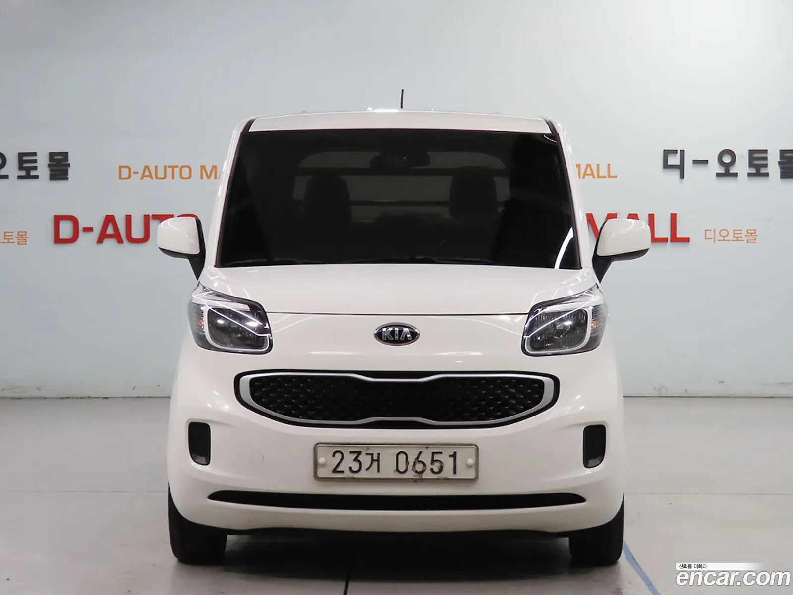 Kia Ray Ban - фотография 1694021