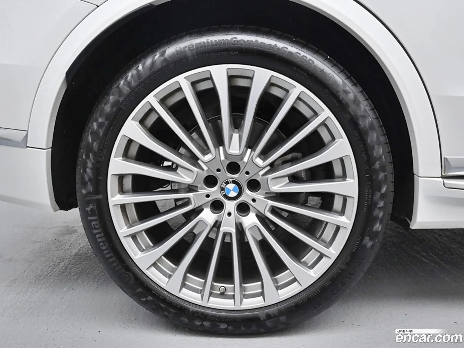 BMW X7 G07 ​​xDrive 40I Design Pure Excellence 7-Seater - фотография 15296372