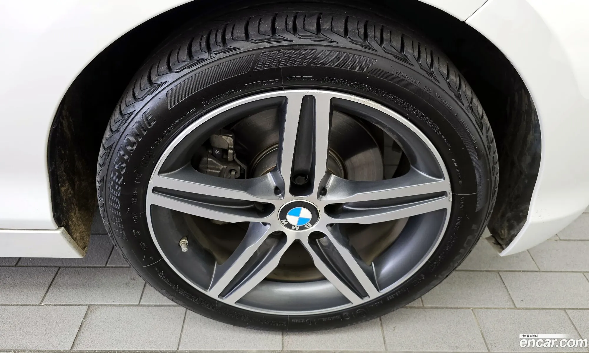 BMW 1 Series F20 118D Sports 5-Door - фотография 15296360