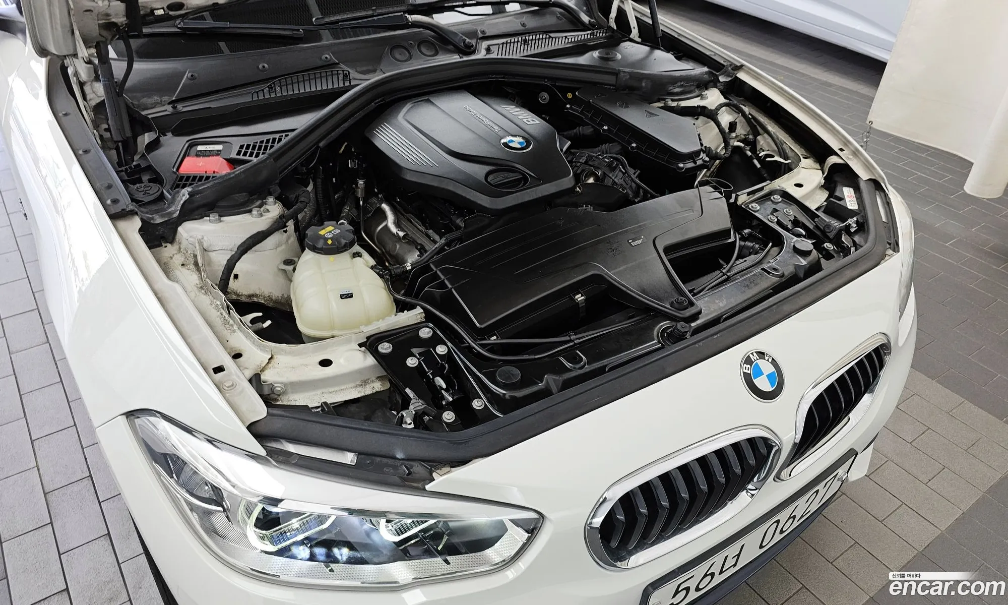 BMW 1 Series F20 118D Sports 5-Door - фотография 15296349