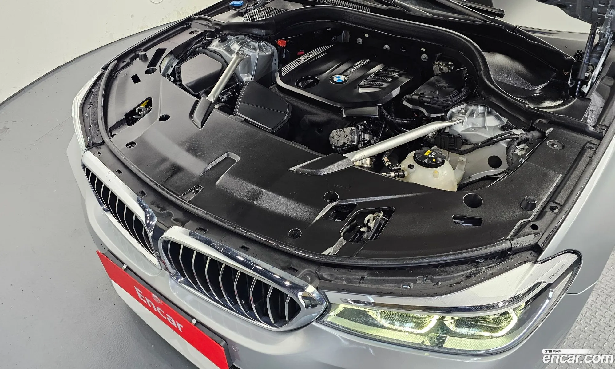 6 Series Gt G32620D xDrive Luxury - фотография 15296325