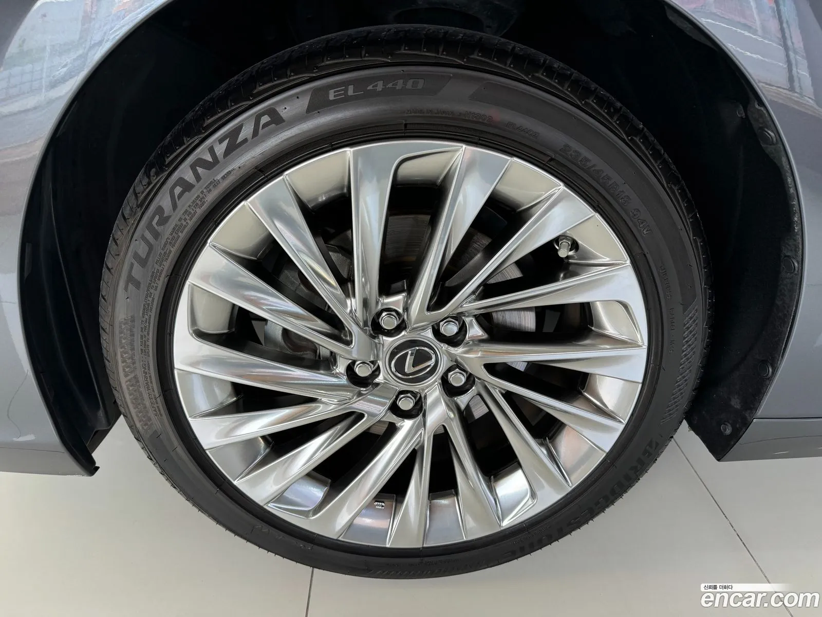 Lexus Es300H 7Th Generation Luxury Plus - фотография 6239548