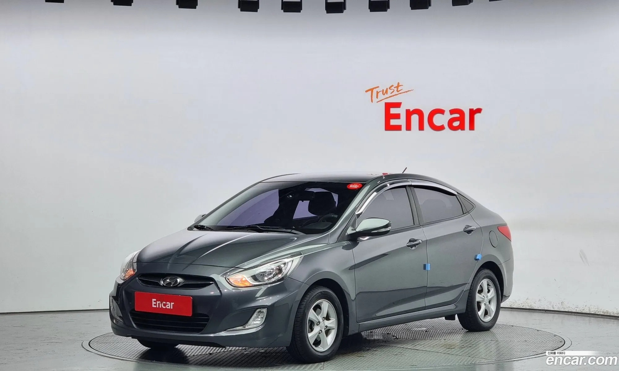 Hyundai Accent New Model 14 Vvt Premier - фотография 1957347