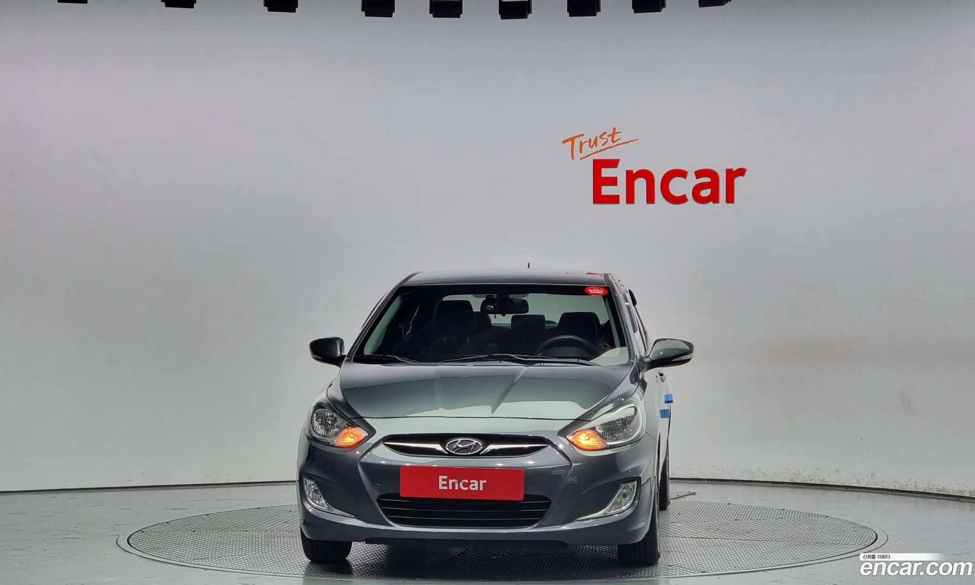 Hyundai Accent New Model 14 Vvt Premier - фотография 1957349