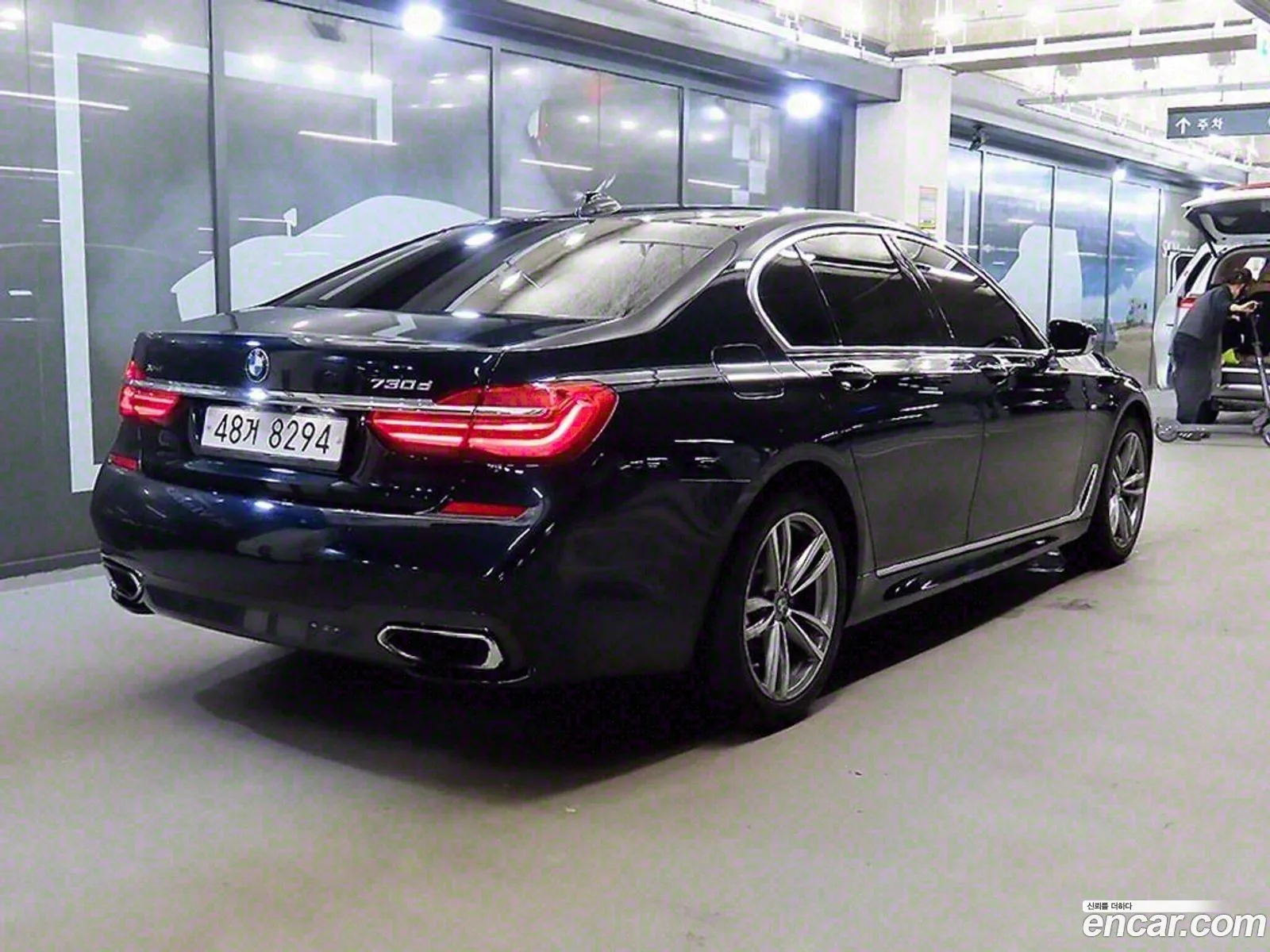 BMW 7 Series G11 730D xDrive M Sports - фотография 15332447