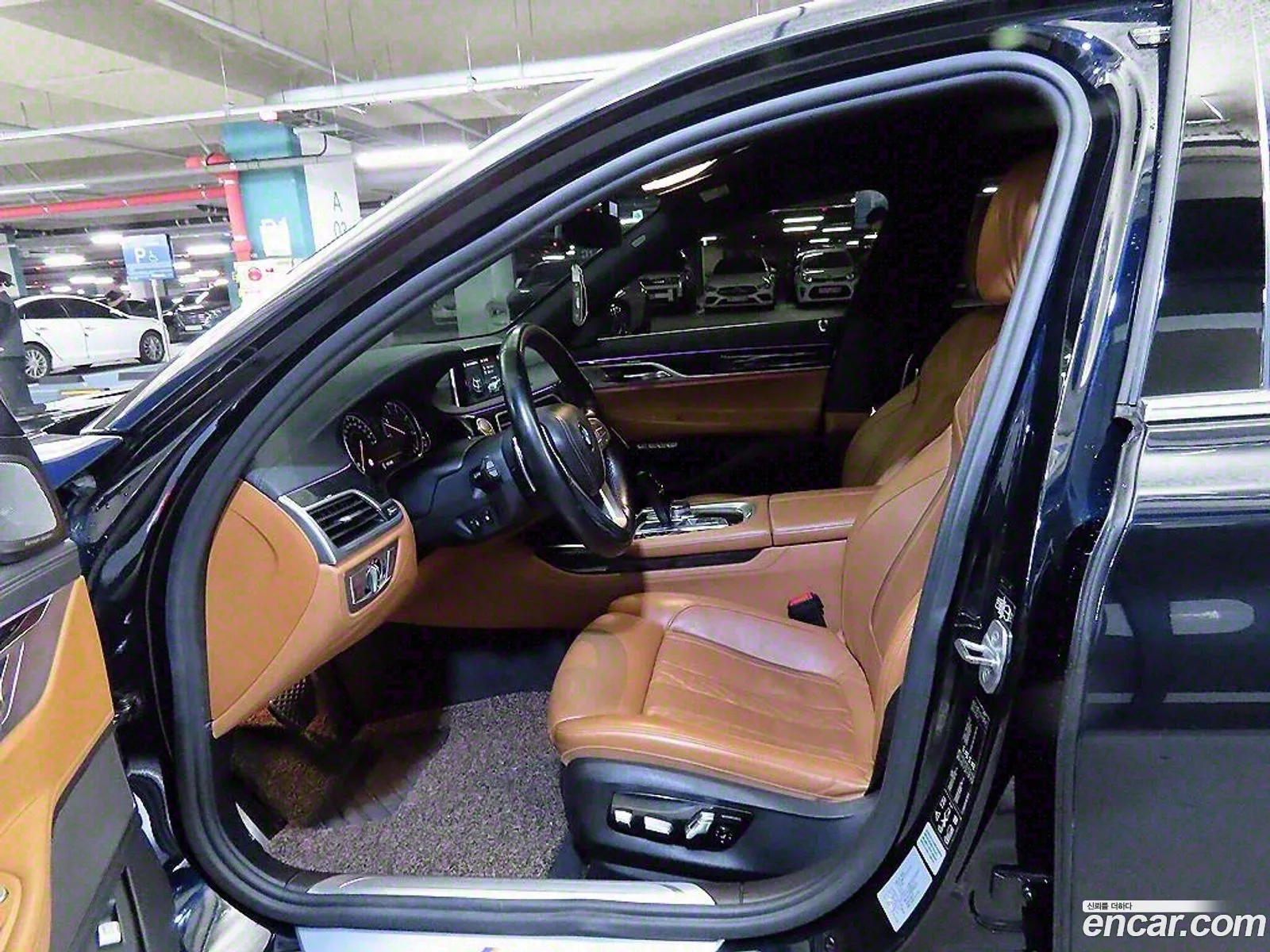 BMW 7 Series G11 730D xDrive M Sports - фотография 15332449