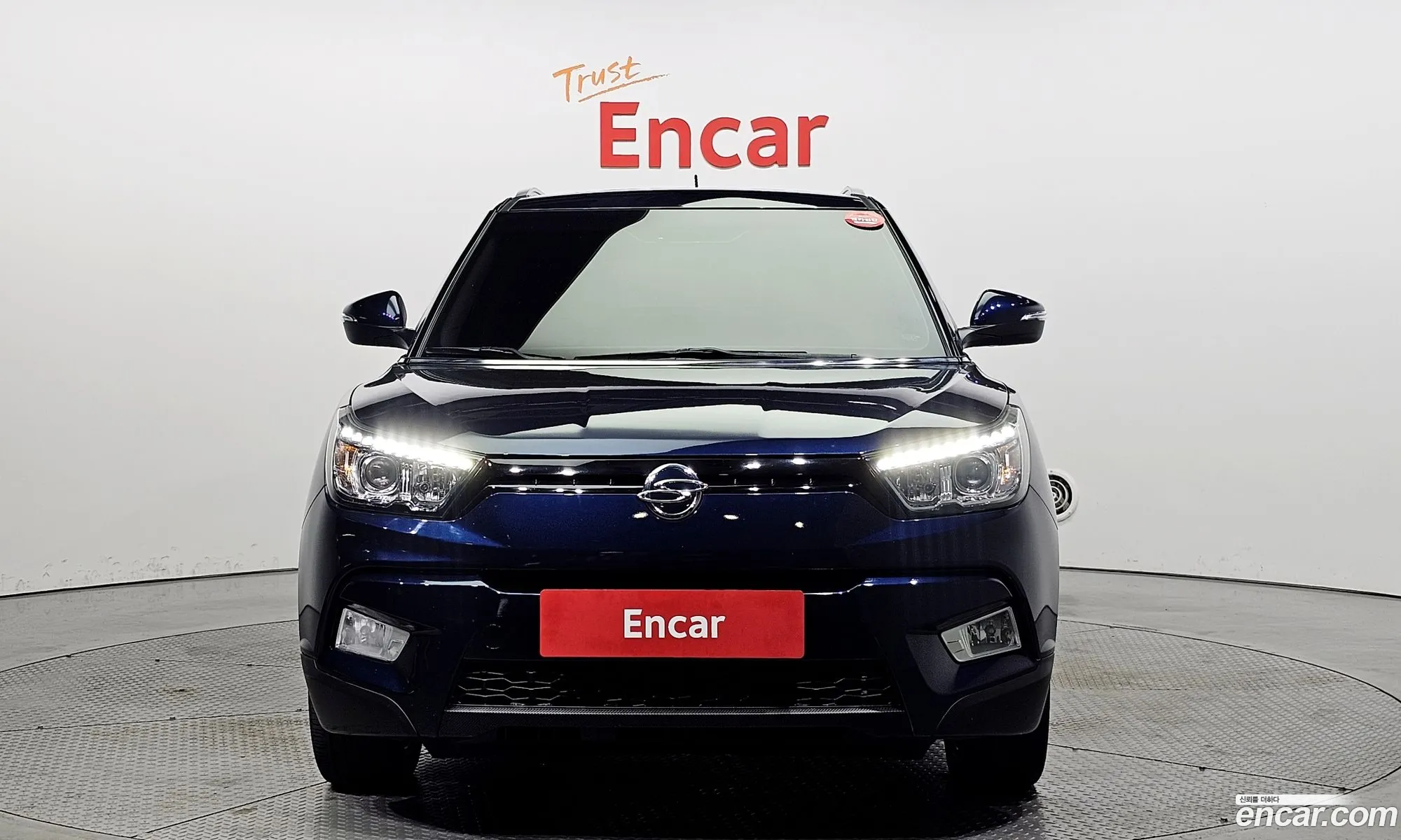 Kg Mobility Ssangyong Tivoli Lx 2Wd Luxury Model - фотография 7931637