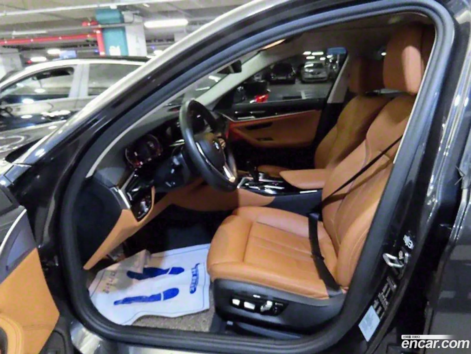 BMW 5 Series G30 520I Luxury - фотография 15366694