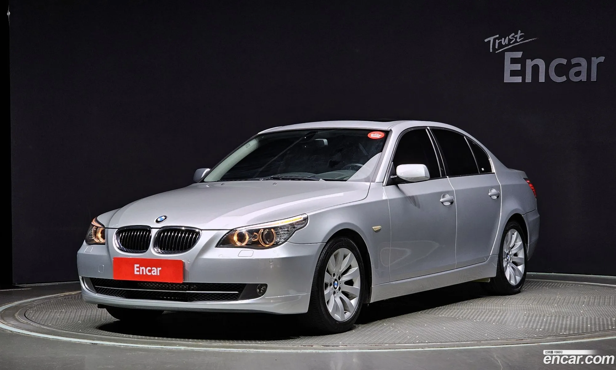 BMW 5 Series E60 528I Sedan - фотография 15366677