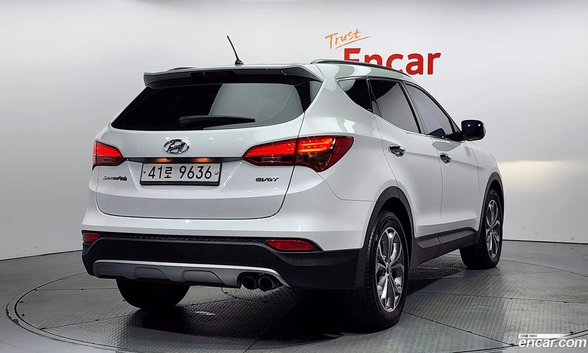Hyundai Santa Fe Dm Diesel E-Vgt 20 2Wd Exclusive - фотография 1957336