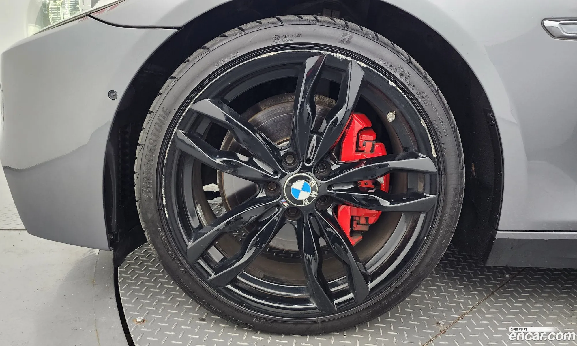 BMW 5 Series F10 M550D xDrive - фотография 15366669