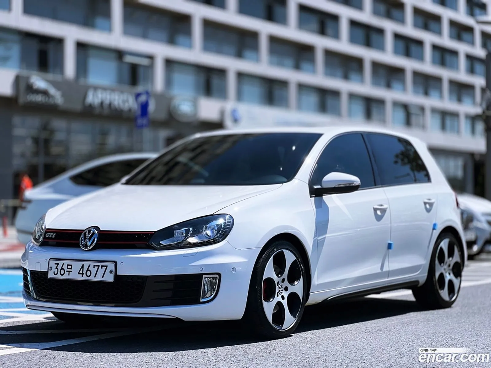 Volkswagen Golf 6Th Generation 20 Gti 5-Door - фотография 12143041