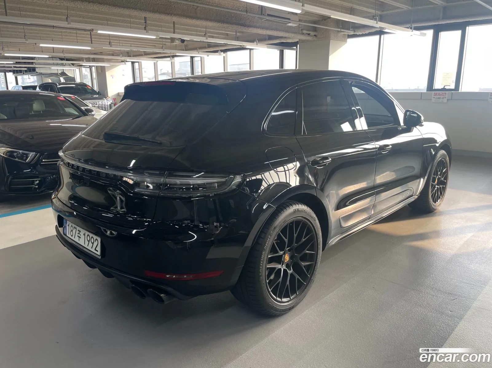 Porsche Macan 29 Gts 95B - фотография 114369