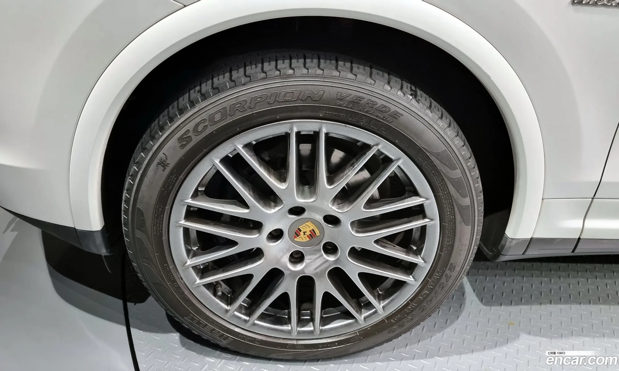 Porsche New Cayenne 30 Diesel Platinum Edition 958 - фотография 116489