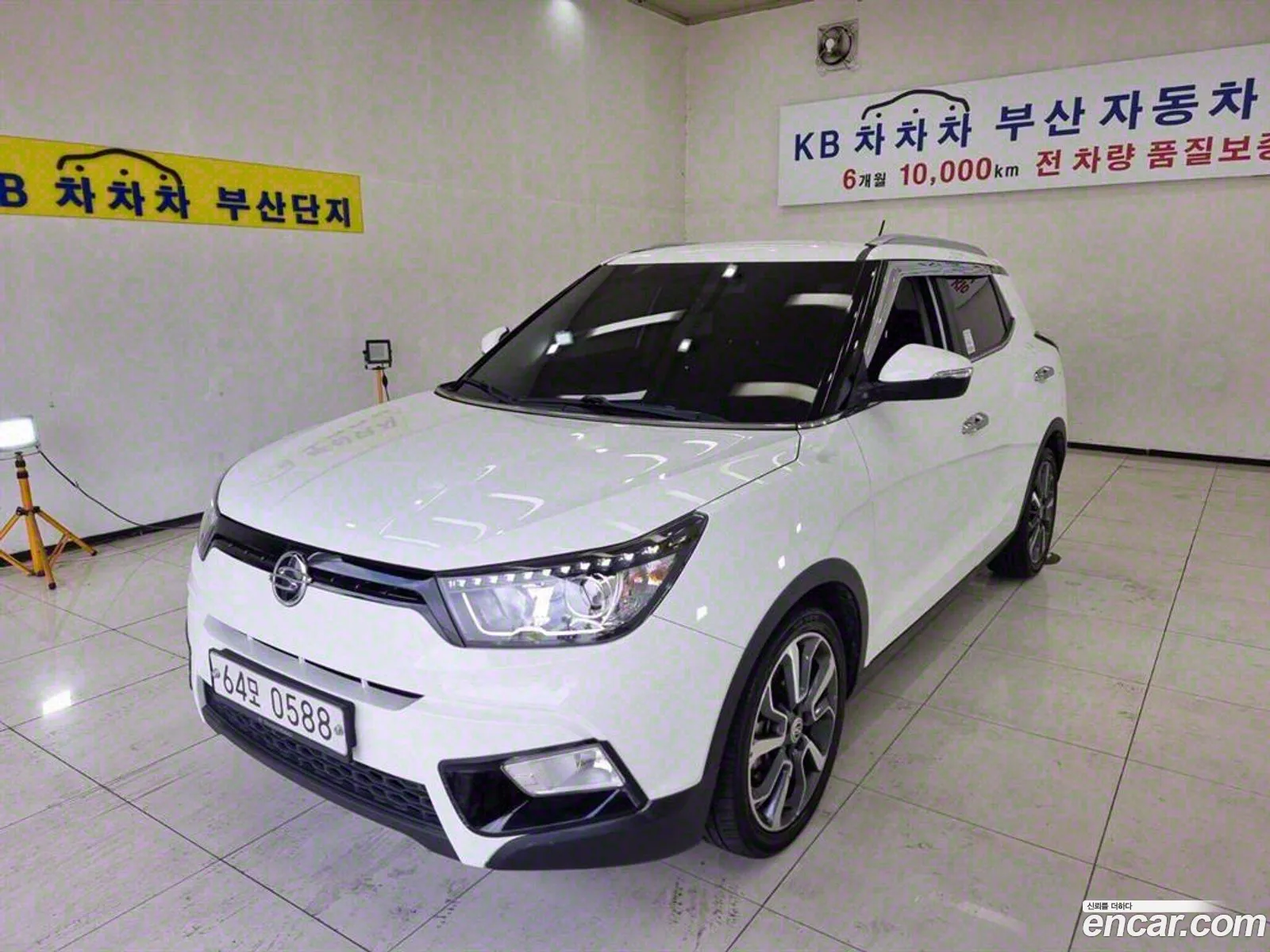 Kg Mobility Ssangyong Tivoli Diesel Vx 2Wd - фотография 7903588