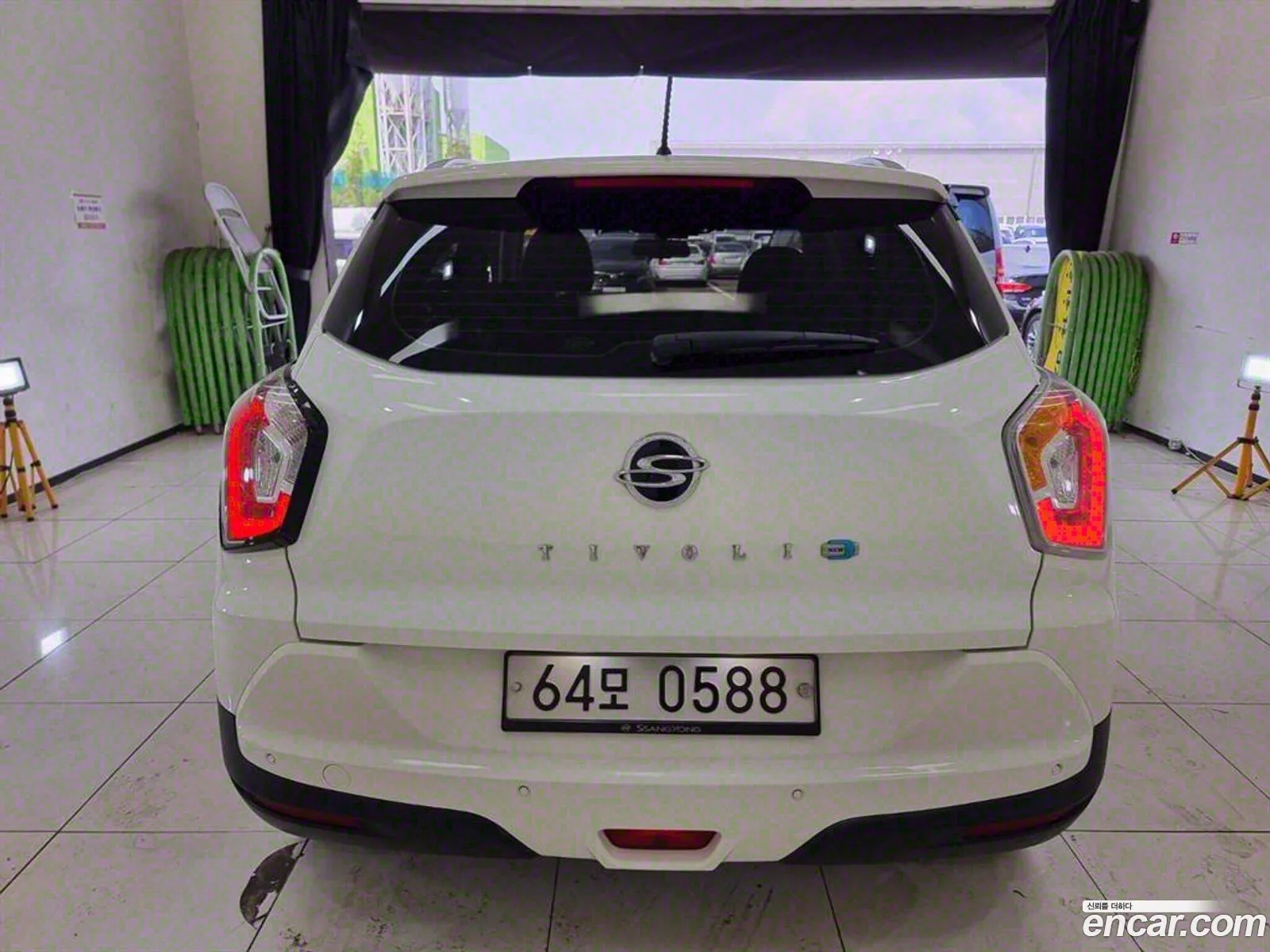 Kg Mobility Ssangyong Tivoli Diesel Vx 2Wd - фотография 7903591