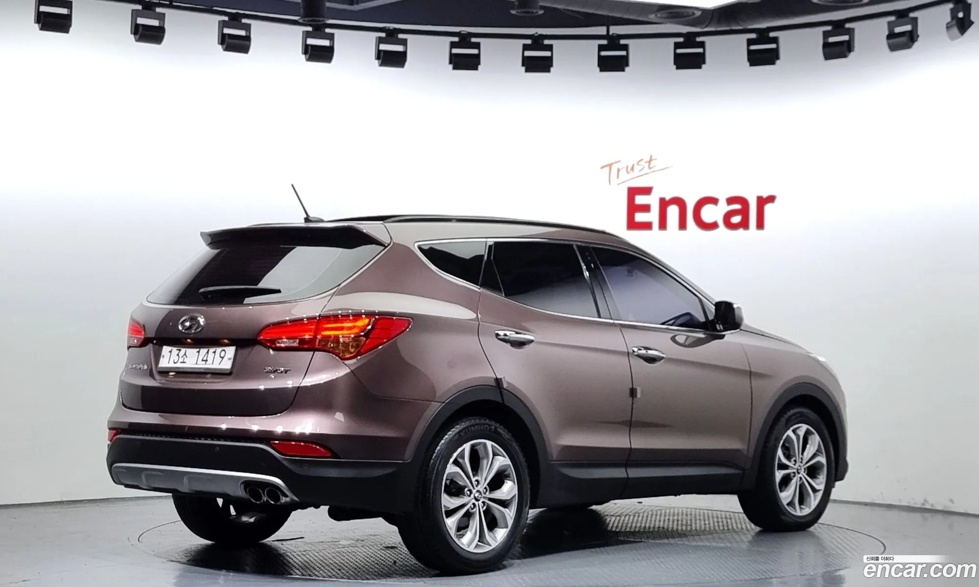 Hyundai Santa Fe Dm Diesel E-Vgt 20 2Wd Exclusive - фотография 1993342