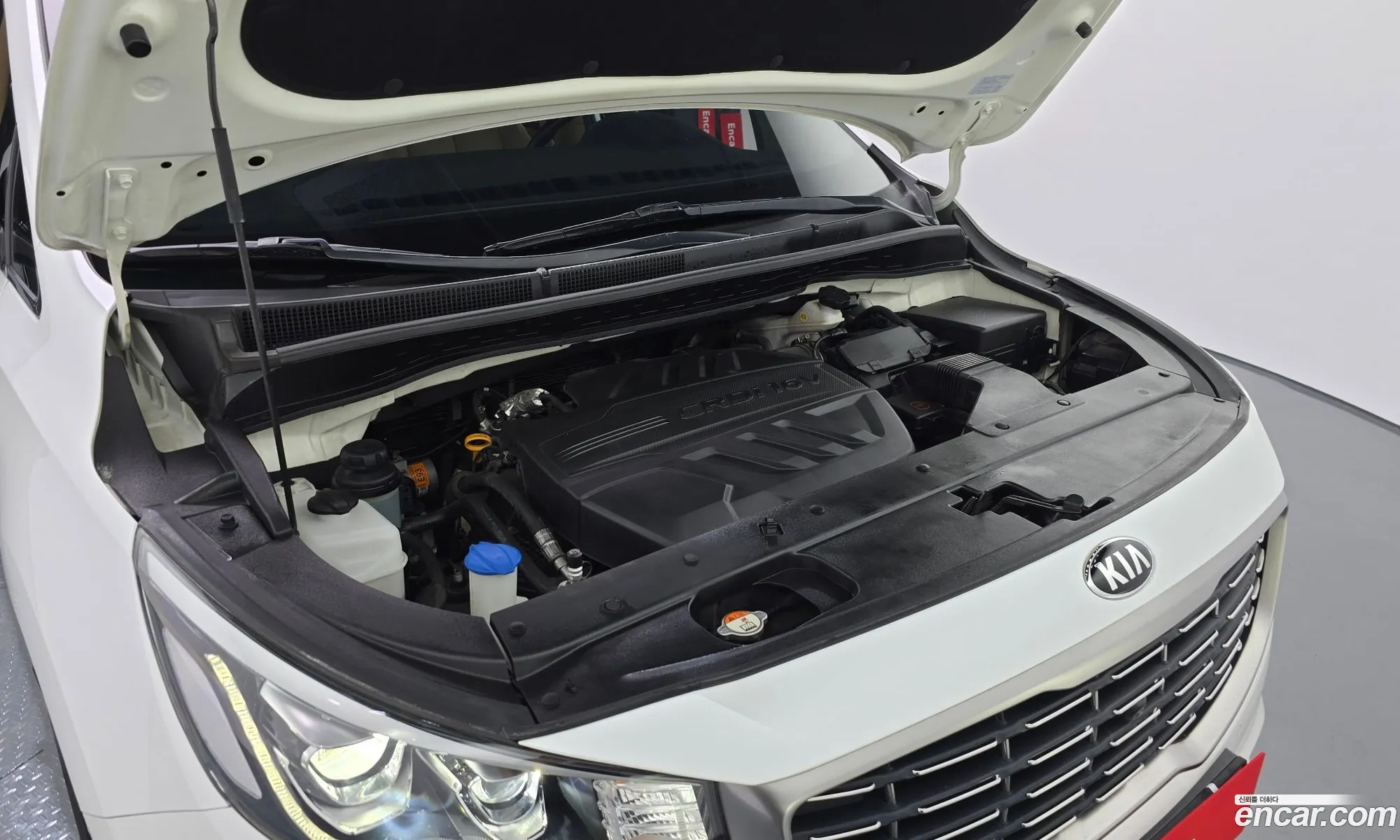 Kia The New Carnival 9-Seater Noblesse - фотография 922833