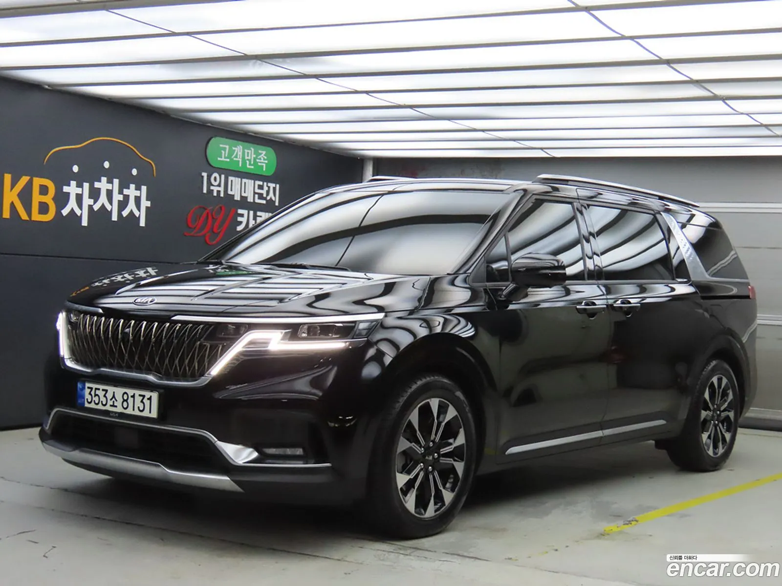 Kia Carnival 4Th Generation 7-Seater Signature - фотография 925773