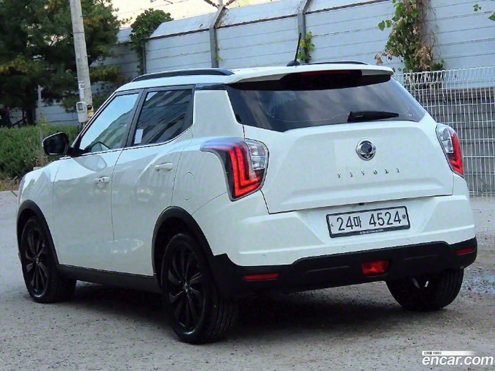 Kg Mobility Ssangyong Very New Tivoli Gasoline 15 2Wd V5 - фотография 7995029