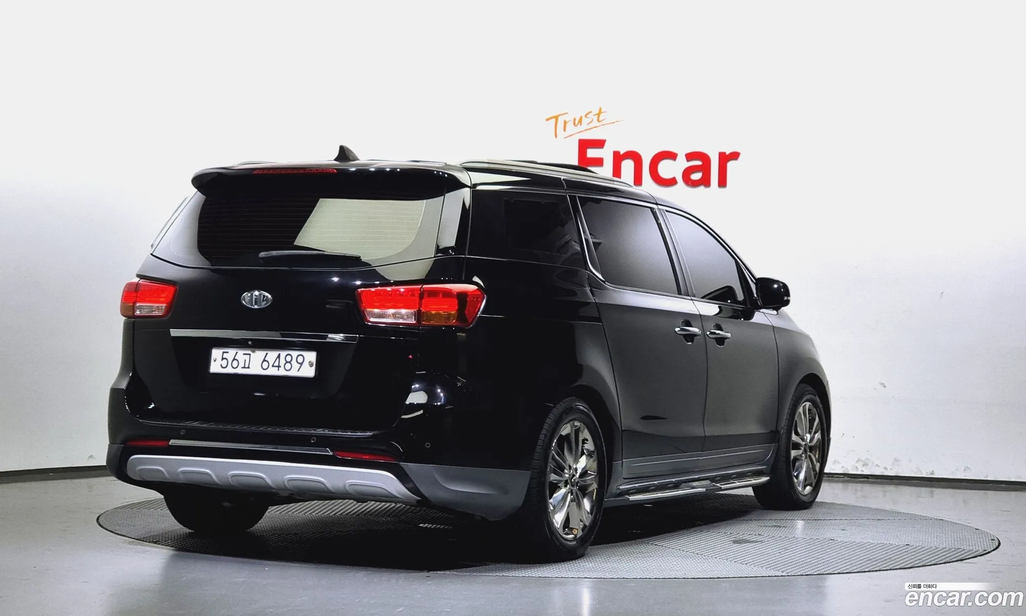 Kia All New Carnival 9-Seater Prestige - фотография 925749