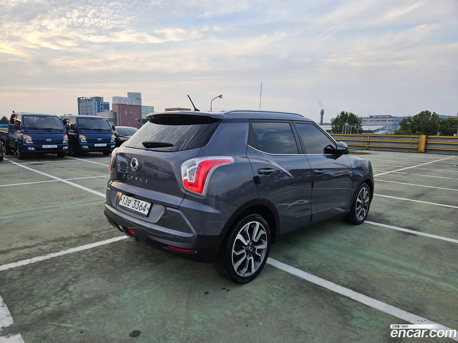Kg Mobility Ssangyong Tivoli Diesel Vx 2Wd - фотография 8390524