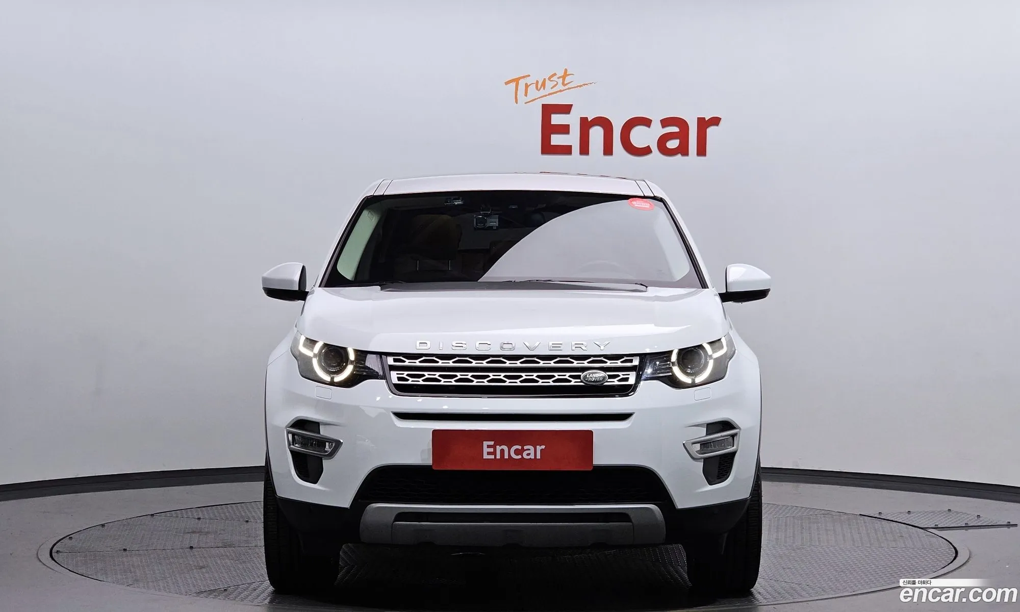 Land Rover Discovery Sports 20 Td4 Hse Luxury - фотография 4704900